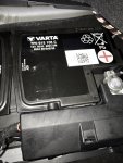 Акумулятор на Volkswagen Passat Alltrack B8