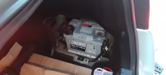Акумулятор на Kia Optima Hybrid