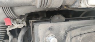 Акумулятор на Peugeot 408