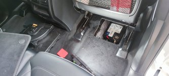 Акумулятор на Mercedes M-Class W164 ML350