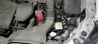 Акумулятор на Mitsubishi Outlander