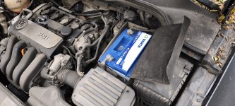 Акумулятор на Volkswagen Jetta