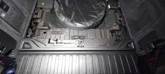 Акумулятор на BMW X5