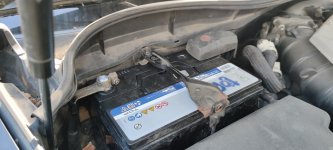 Акумулятор на Lexus GS 250