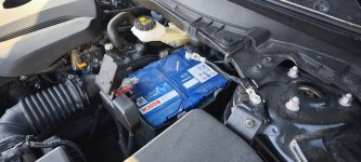 Акумулятор на Mazda CX9