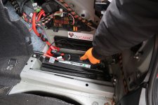 Акумулятор на BMW E38