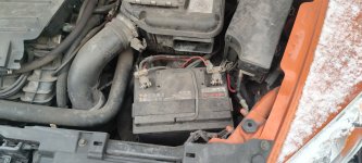 Акумулятор на Dodge Caliber