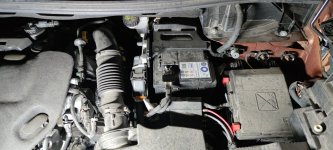 Акумулятор на Peugeot 3008