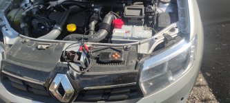 Акумулятор на Renault Sandero