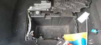 Акумулятор на Land Rover Vogue