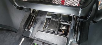 Акумулятор на Mercedes M-Class W164 ML350