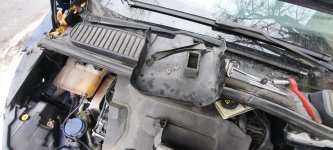 Акумулятор на Ford C-Max