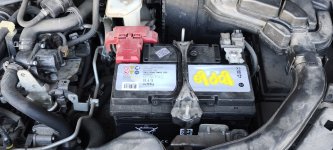 Акумулятор на Nissan Qashqai