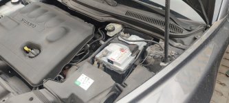 Акумулятор на Volvo V50