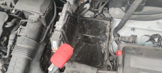 Акумулятор на Citroen C5 Aircross