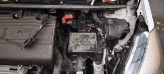 Акумулятор на Toyota Yaris