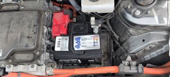 Акумулятор на Subaru Solterra