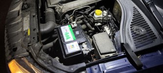 Акумулятор на Skoda Fabia