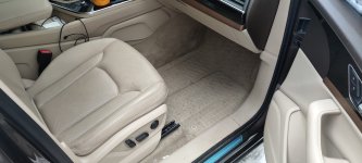 Акумулятор на Audi Q7 Второе Поколение