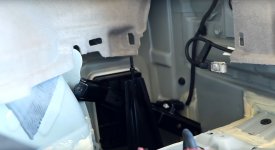 Акумулятор на Toyota Prius