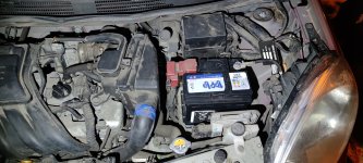 Акумулятор на Nissan Micra