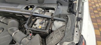 Акумулятор на Land Rover Sport