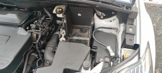 Акумулятор на Ford Kuga 1 Поколение