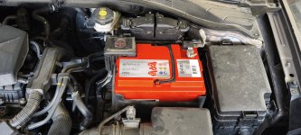 Акумулятор на Hyundai i30