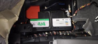 Акумулятор на Mercedes V167 GLE