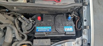 Акумулятор на Opel Meriva