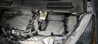 Акумулятор на Ford Escape