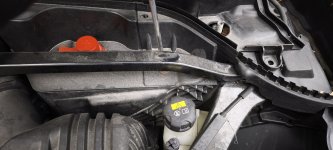 Акумулятор на BMW X1 F48