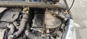 Акумулятор на Peugeot 307