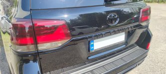 Акумулятор на Toyota Land Cruiser 200