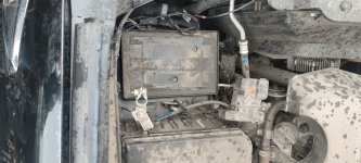 Акумулятор на Toyota Land Cruiser Prado (Бензин)