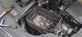 Акумулятор на Hyundai Sonata YF Шестое поколение
