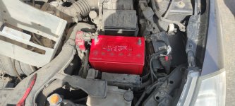 Акумулятор на Nissan Tiida Арабская Сборка